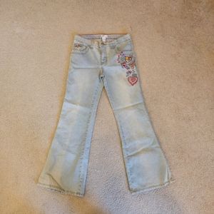 Girls Embroidered Patch Light Wash Jeans